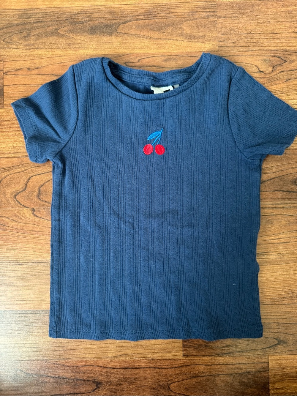 Cotton On • H&M | 3 Cherry T-Shirts - Picture 5 of 8